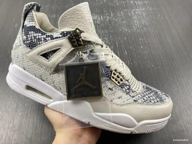 Reps LUCY Retro 4 Snakeskin Jordan 819139-030 0612
